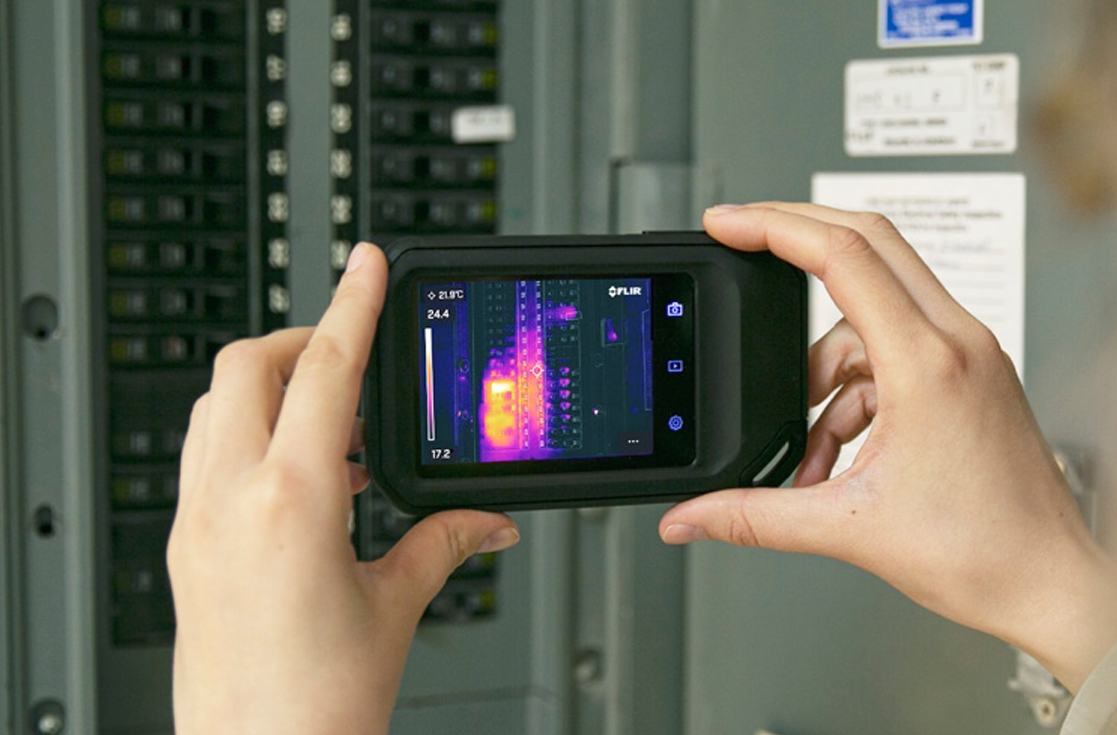 FLIR C5 Compact Thermal Camera (with training) - Includes Infratek's ...